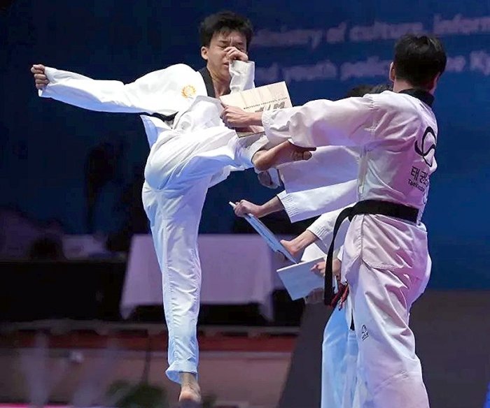 В Бишкеке стартовал чемпионат мира по сурдо-таэквондо