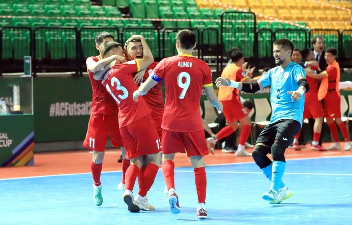 Побеждаем Японию! Сборная Кыргызстана по футзалу триумфально стартовала на Кубке Азии