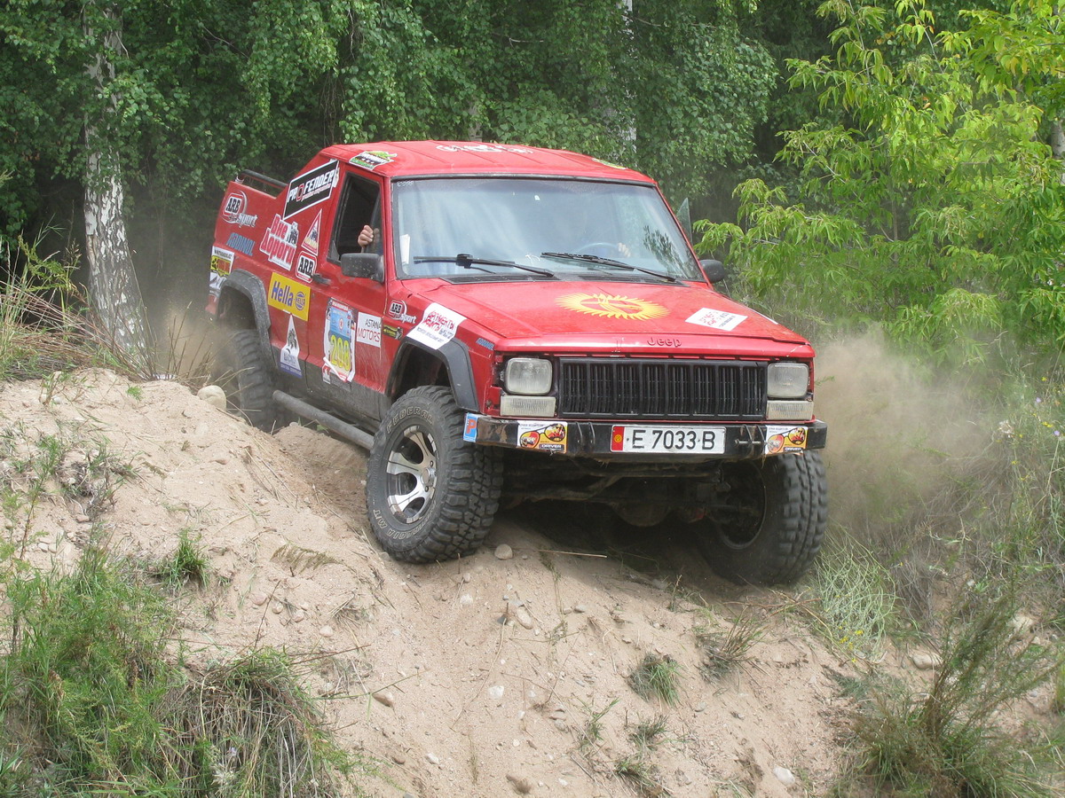 dzhipery-sostjazalis-na-issykkule_icon