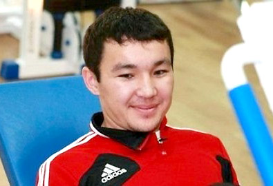 ohrannik-nochnogo-kluba-priznalsja-v-izbienii-jemilja-kenzhisarieva