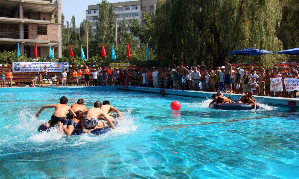 papa-mama-ja-sportivnaja-semja_2