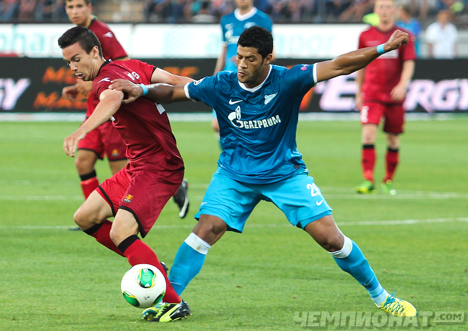zenit-i-metallist-idut-dalshe