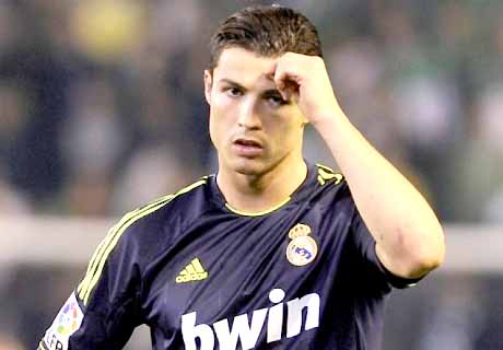 ronaldu--uzhe-legenda-reala