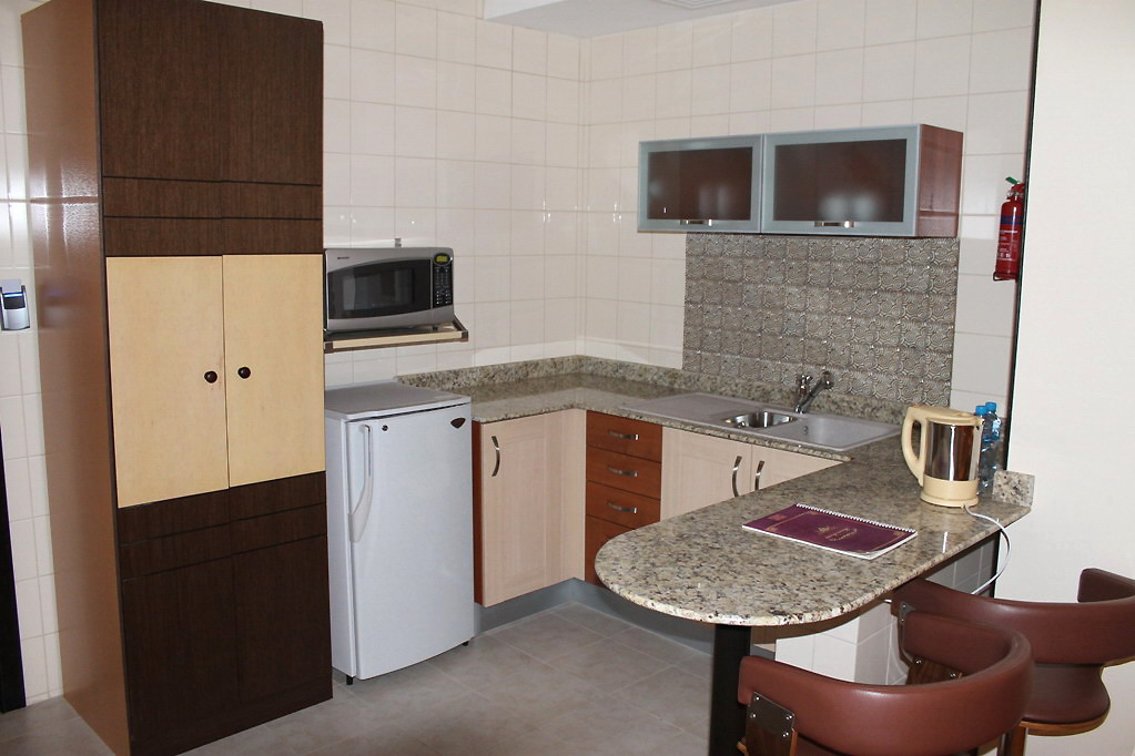 sbornaja-kyrgyzstana-pribyla-v-bahrejn_5