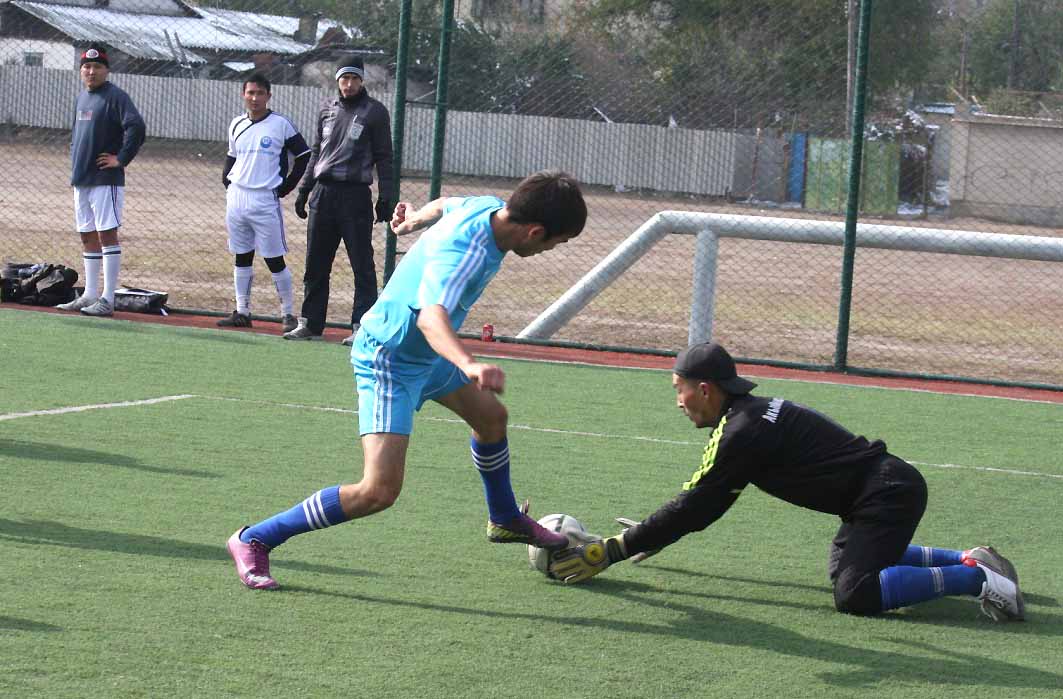 super_tennisi_sezon_1