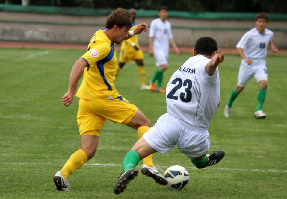 alaj-otryvaetsja-na-shest-ochkov