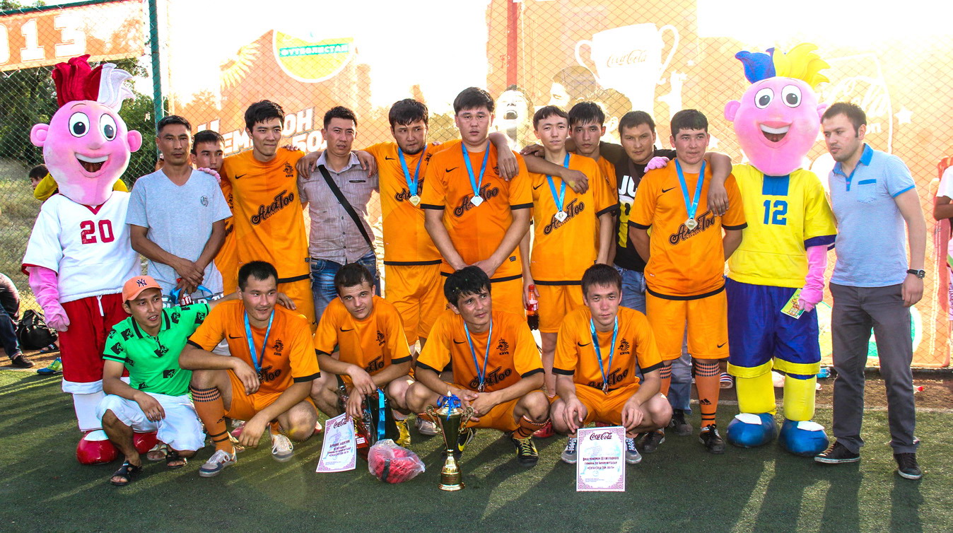 cocacola-cup-svjazisty-luchshie_12