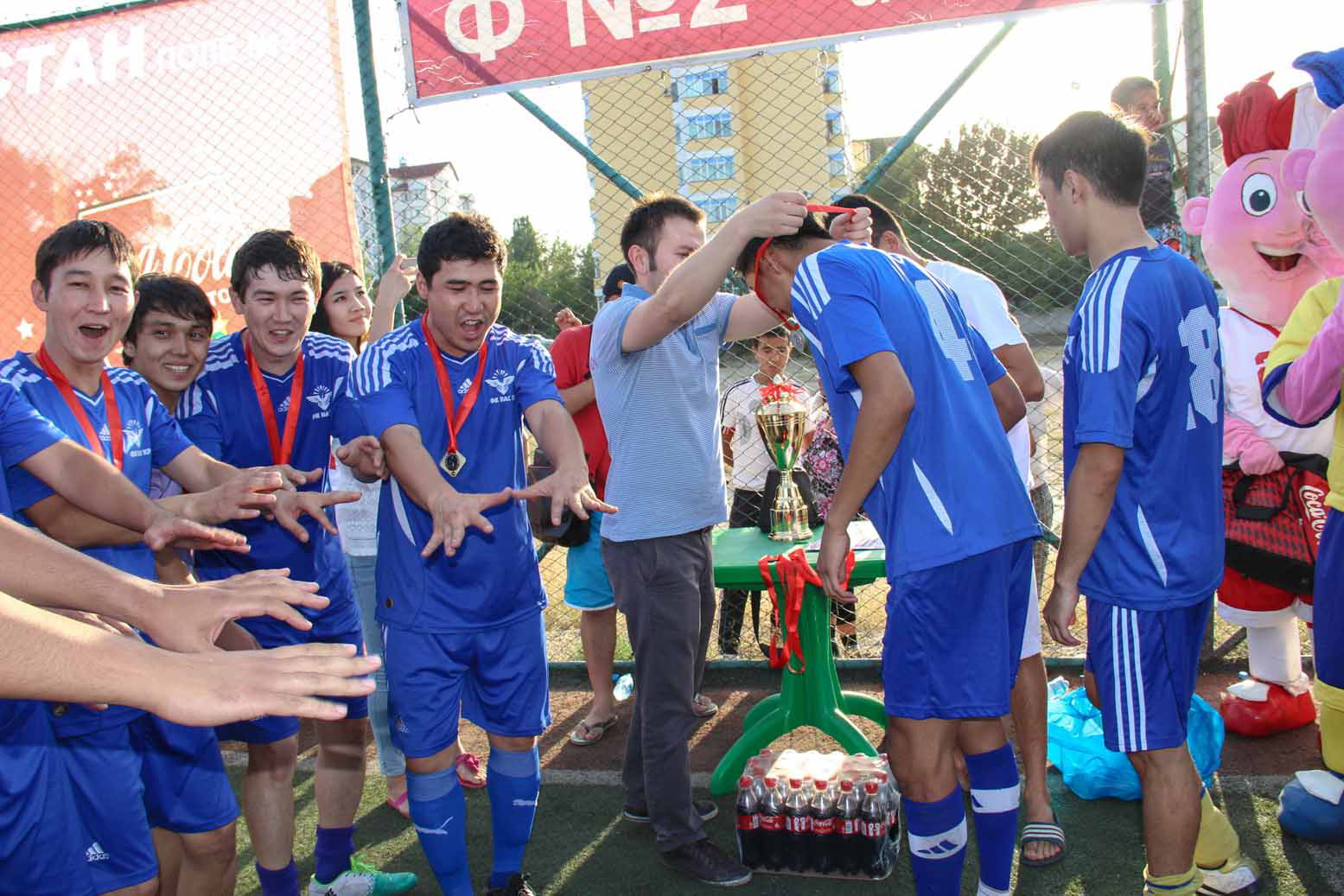 cocacola-cup-svjazisty-luchshie_13