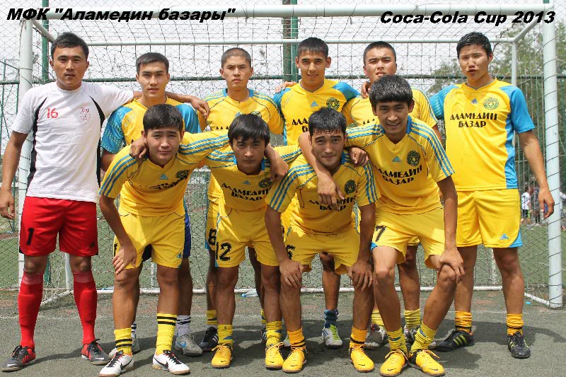 cocacola-cup2013-oni-vyshli-na-pole_14