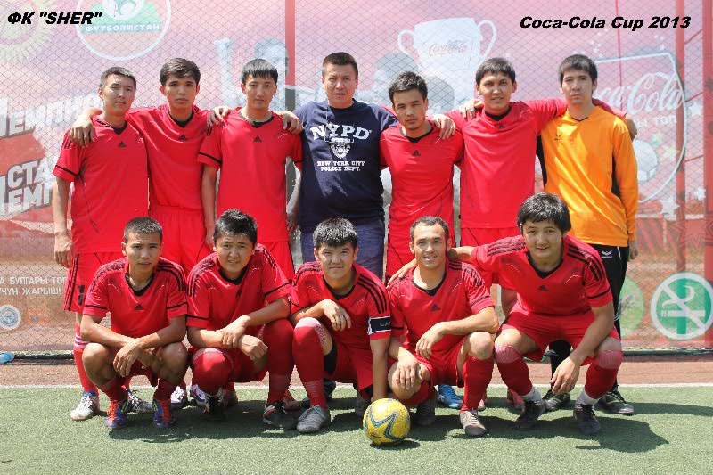 cocacola-cup2013-oni-vyshli-na-pole_4
