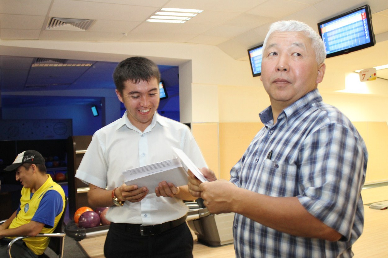 s-prazdnikom-sportivnyj-zhurnalist_6