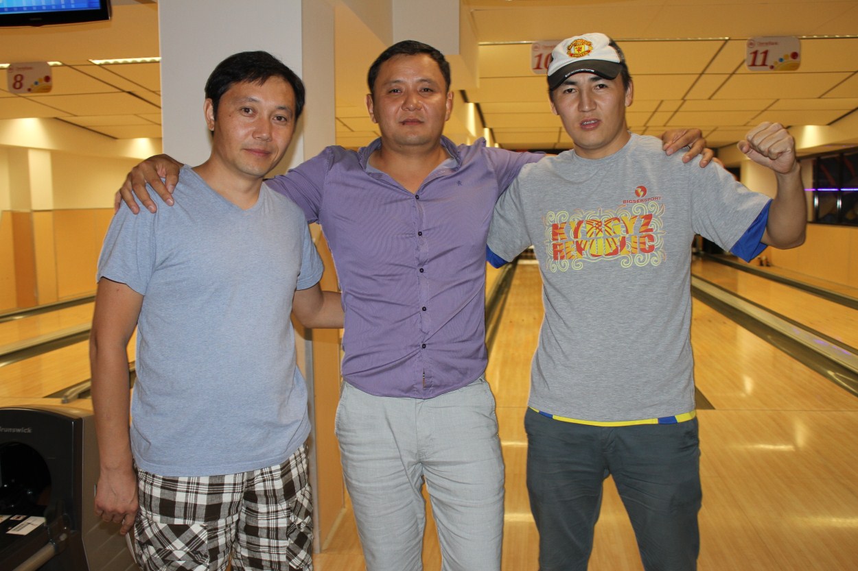 s-prazdnikom-sportivnyj-zhurnalist_9