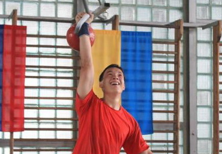 tolchok-ryvok-pobeda