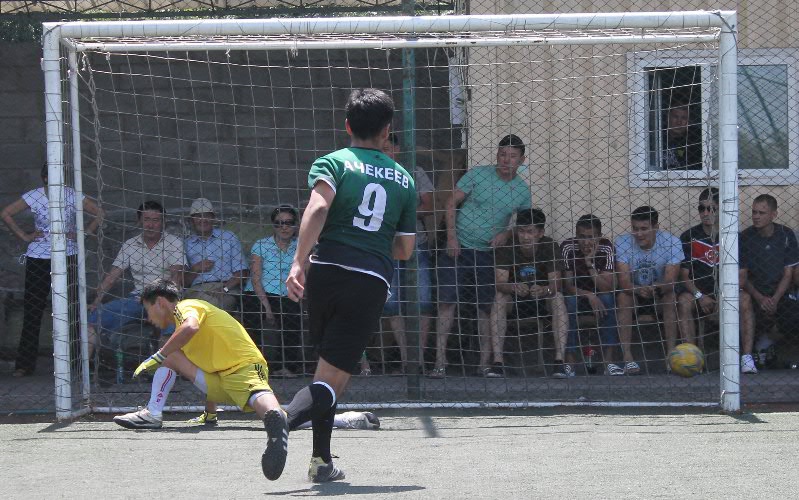 vse-reshajut-penalti_4