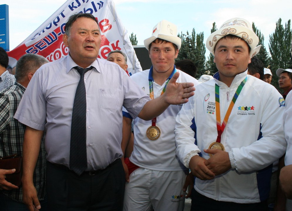 vstretili-s-pochestjami_7