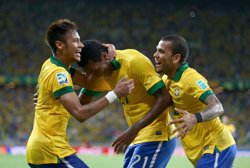 brazilija-i-italija-idut-dalshe_1