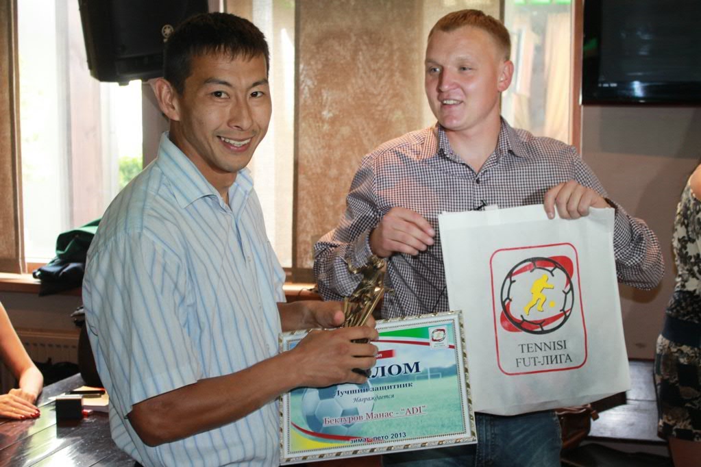 tennisi-futliga-luchshie-iz-luchshih_10