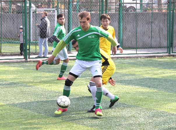 grjadet-match-liderov