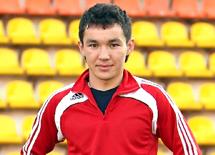 kenzhisarievu-obeschali-peredat-chempionskuju-medal