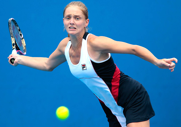 kuda-uhodjat-tennisisty