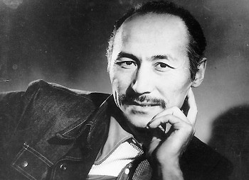 memorial-chokmorova-projdet-v-oshe