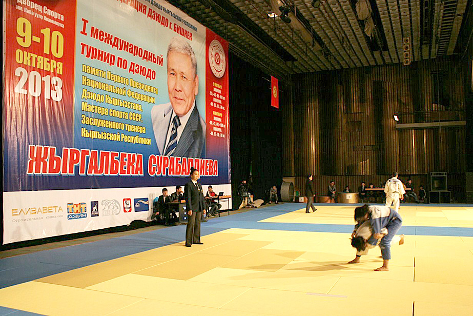 pamjati-pervogo-prezidenta_2