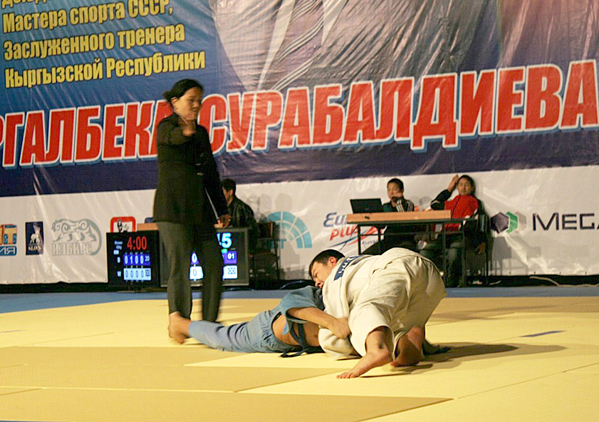 pamjati-pervogo-prezidenta_3