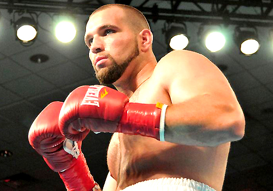 s-kem-dratsja-povetkinu