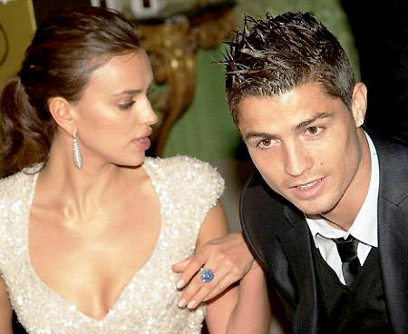 shejk-zhdet-rebenka-ot-ronaldu