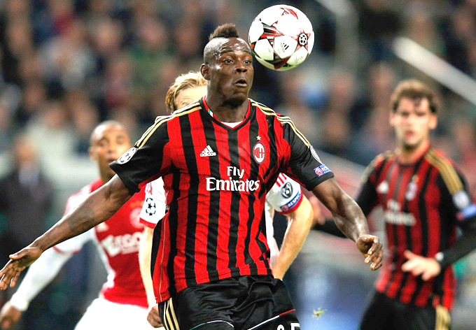 verhi-ne-mogut-nizy-ne-hotjat