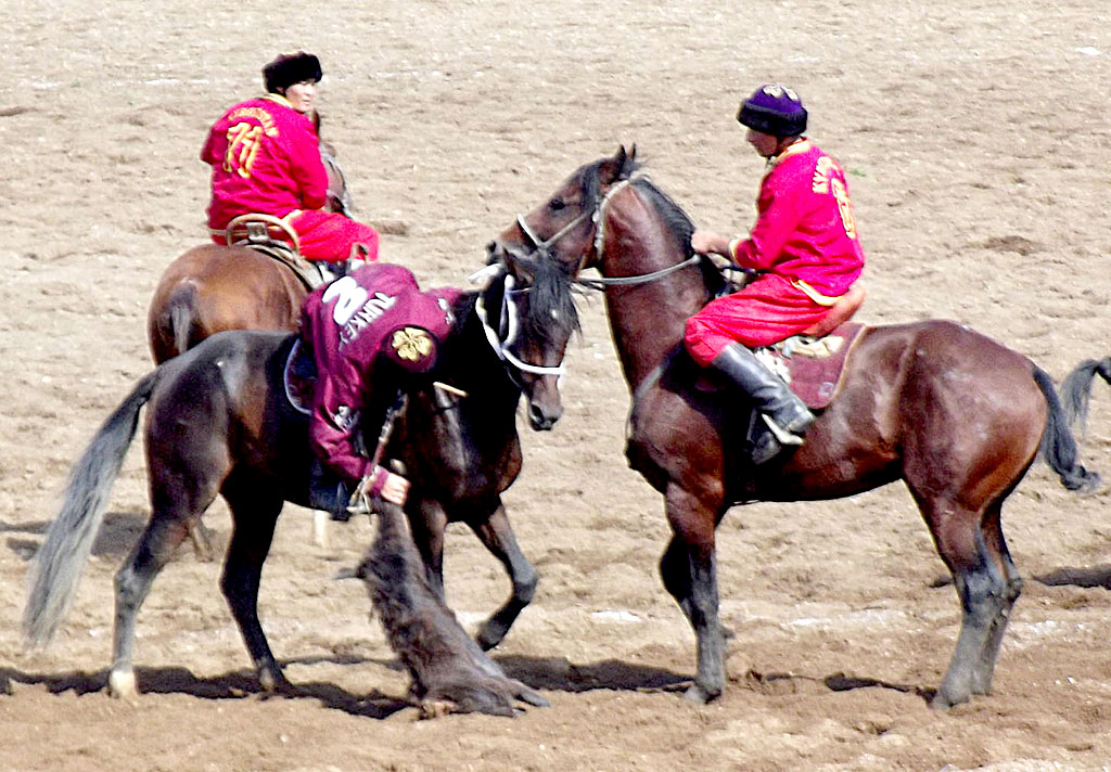 i-pali-turki-pod-naporom