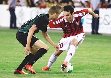 kenzhisarievu-trebuetsja-dorogostojaschaja-operacija