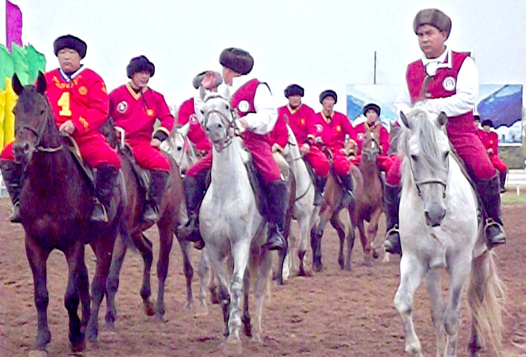 kyrgyzstan-nachinaet-s-pobedy