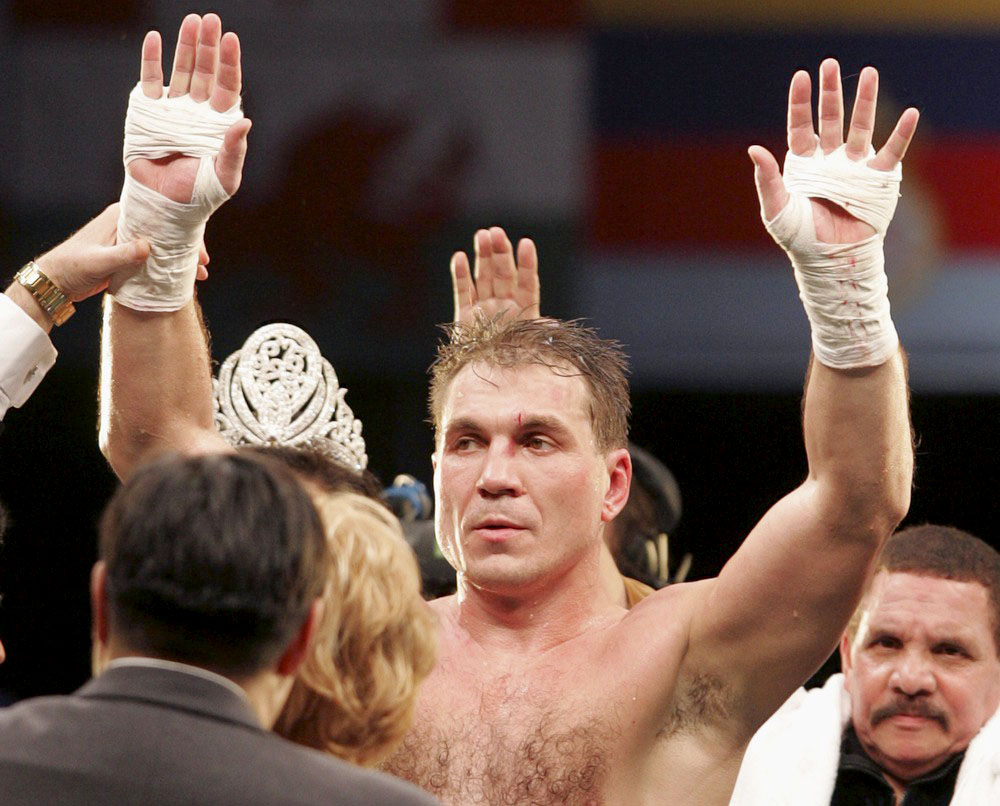 ozhivshie-tirannozavry