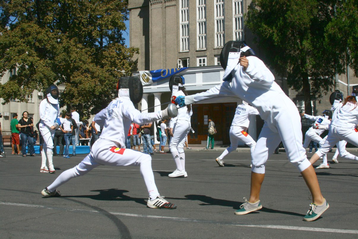 sportivnyj-prazdnik-v-den-nezavisimosti_2