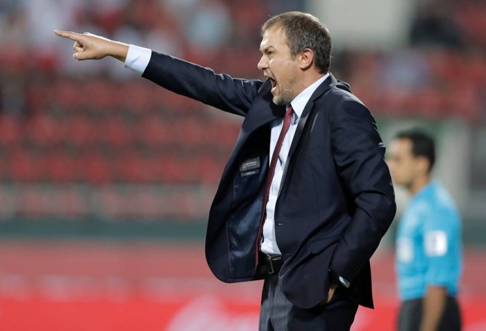 Крестинин утвержден главным тренером сборной Кыргызстана по футболу