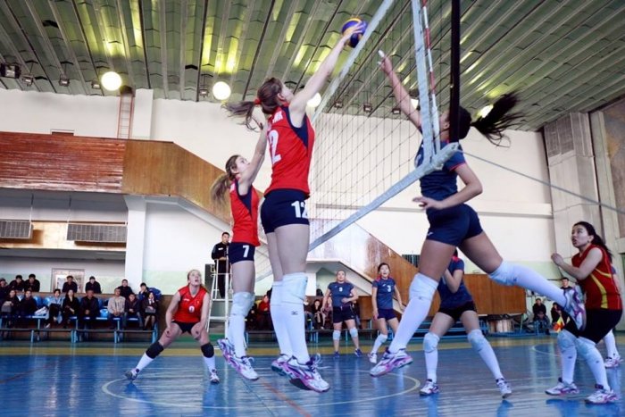 В Бишкеке стартует чемпионат Кыргызстана по волейболу среди женских клубных команд (расписание)