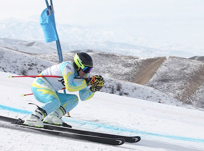 Крупные горнолыжные старты проходят в Кыргызстане