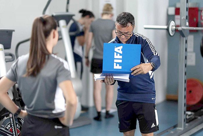 Рамина Цой проходит обучение ФИФА к женскому чемпионату мира по футболу