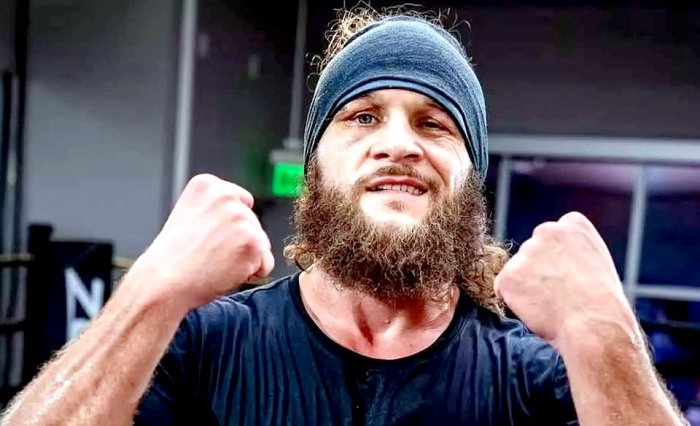 Рафаэль Физиев похвастался мощным достижением в UFC