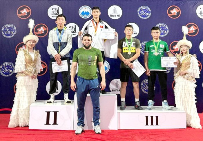 Чемпионат Кыргызстана по вольной борьбе (U-15): итоги