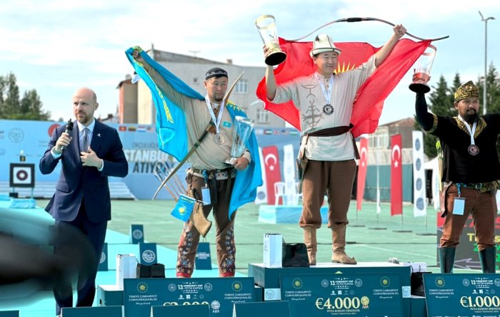 Кыргызстанец стал чемпионом мира по стрельбе из лука в Турции