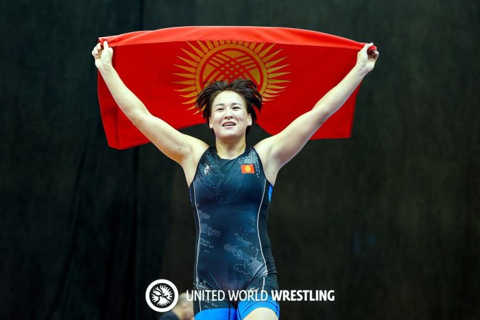 Молодежный чемпионат мира по борьбе: у Нурзат Нуртаевой - золото!