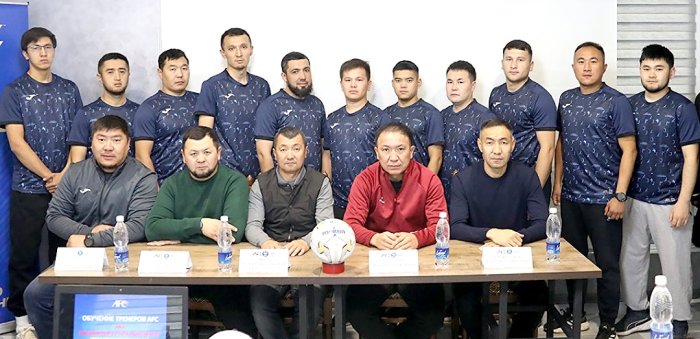 В Манасе проходят тренерские курсы АФК по футзалу