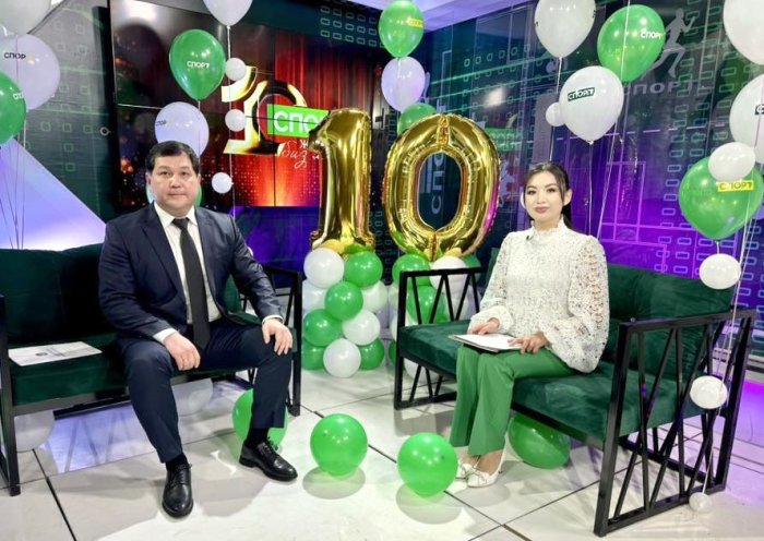 Казыбек Молдажиев принял участие в эфире к десятилетию спортканала на НТРК