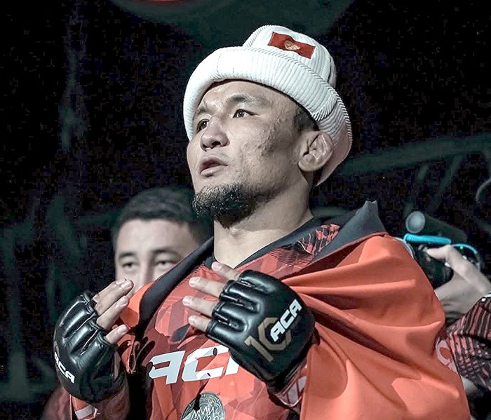 Боец из Кыргызстана Алимардан Абдыкааров штурмует Москву