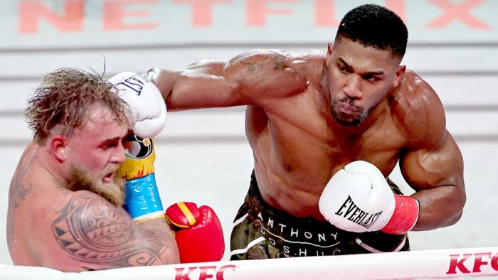 Блогер не прокатил: Энтони Джошуа нокаутировал Джейка Пола