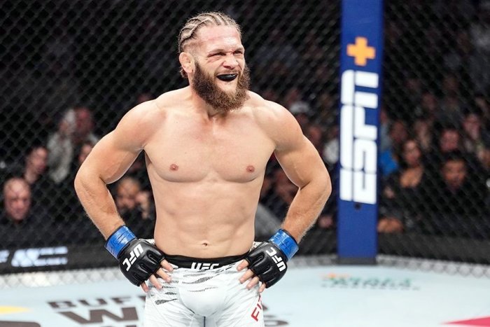 UFC: «Рафаэль Физиев в потрясающей форме!»