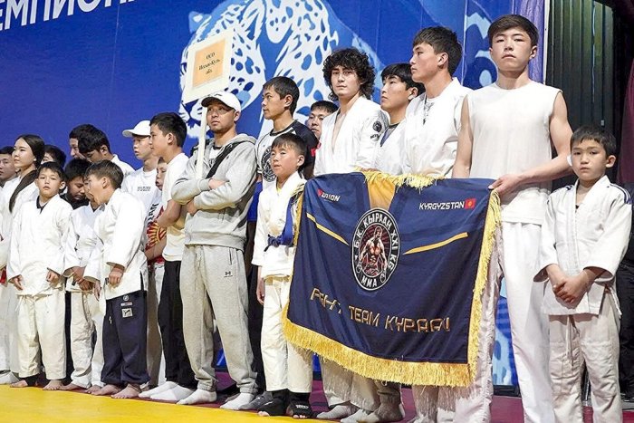 В Бишкеке стартовали чемпионат и Первенство Кыргызстана по рукопашному бою