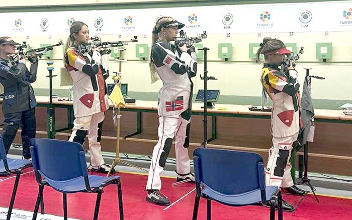 Спортсменки из Бишкека выступили на Кубке мира по пулевой стрельбе